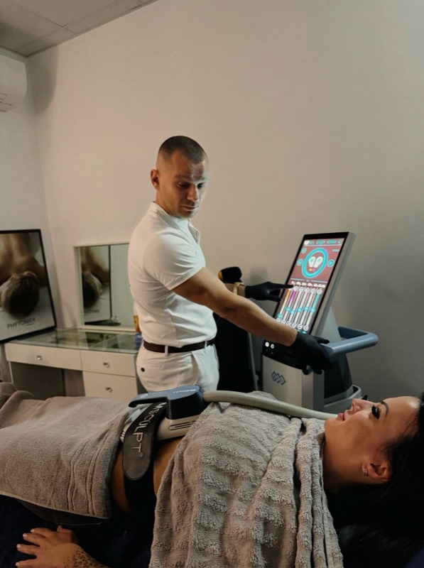 EMSculpt × 10 + лимфен дренаж × 10